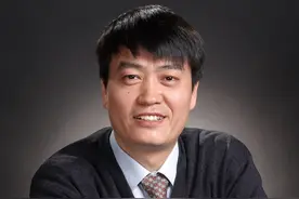 北大光华管理学院王志诚：我国金融业人才存在结构性问题 需建立起全新的人才培养体系图片