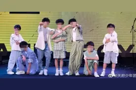 点评 | 均龄8岁少年团出道，“偶像养成”低龄化须警惕图片