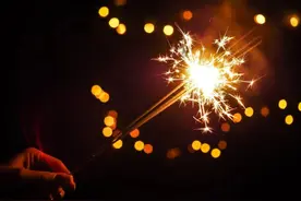 夜读 | 有格局的人，愿意为别人喝彩图片