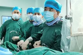 安徽有22%病人到外地就医，从上海去安徽省立医院当院长的葛均波看不下去了图片