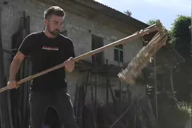 村里的年轻人②“洋”朋友的“土”味情深图片