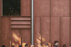 追光逐影，寻找“会呼吸”的建筑之美图片