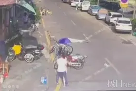 广东一男子当街掀女子裙子欲行不轨，被路人制服移交警察图片