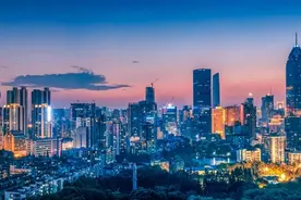 一次“首超广东”，对武汉来说还不够图片