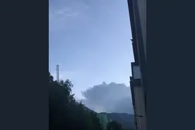 天津姑娘在大理画云朵：治愈了自己，也温暖了世界图片