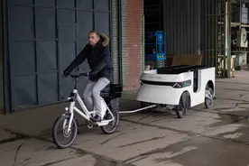 德国创企推出电动四轮货运拖车Trailerduck 减轻自行车送货的负担图片