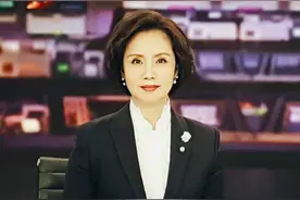 央视主播徐俐退休，是名牌节目《中国新闻》开播者图片