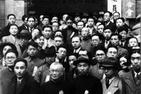 秦涤清的一鳞半爪：他是巴金和盛成的好友，年龄籍贯众说纷纭图片