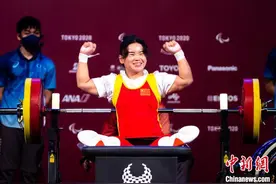 东京残奥会：连破世界纪录夺冠 郭玲玲演绎绝对强者图片
