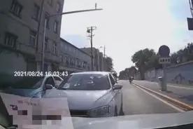 开车逆行影响交通秩序，北京通州一司机被行政拘留图片