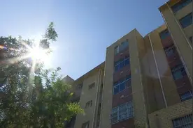 房子入住近十年，产权证为何“难产”？图片