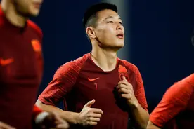 12强赛｜武磊星夜抵多哈 国足主力阵容人全到图片