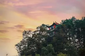 上游•互动丨头条大赛（第11季）丨祝绘涛：夜是一匹幽蓝的马图片