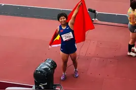 13秒！22岁怀化妹子周霞东京残奥会创记录夺冠图片