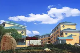 烟台芝罘中学2021级初一新生入学须知图片