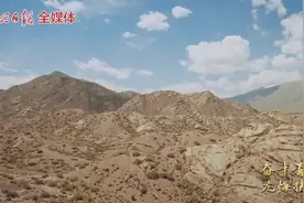 张利兴、朱凤蓉：马兰花，马兰花……图片