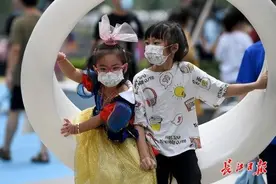 多雨而凉爽的8月快过完了，最后几天转了画风图片