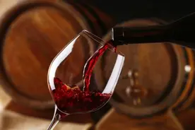 赵薇“梦陇”一梦，投资的红酒还红么图片