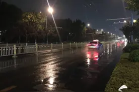 菏泽、郓城、东明等局地降下暴雨！鲁中、鲁南今天有大雨局部暴雨或大暴雨图片