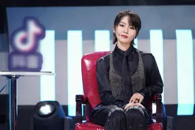 《蒙面舞王》第二赛段开启，周笔畅加盟，“银河”“宇宙”两大战队集结图片