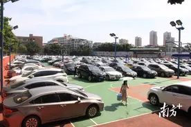 多图｜开学首日，河源中学学霸“攻占”教室开始学习图片