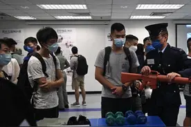 香港警队举办警察招募体验日活动 吸引1400人参与图片