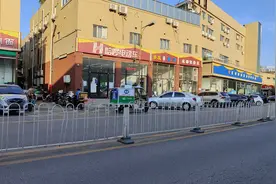 疯狂的改装电动车：用超标电池、时速翻倍调，多家品牌店非法改装图片