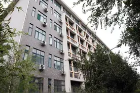 有空调了！济南护理职业学院学生公寓622套空调安装到位图片