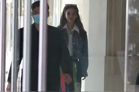 《跑男》曝珠海路透 杨颖清新甜美邓紫棋活力俏皮图片