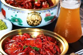 春花秋月何时了？啤酒龙虾小烧烤图片