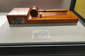 深圳改革开放展览馆里的“中国第一”图片