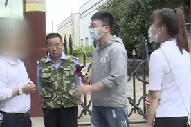 "亲亲我，抱抱我“女子遇男上司短信骚扰 讨说法反被教育”格局小"图片
