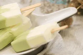 天太热，只好用冷饮“续命”？其实最解渴的是TA图片
