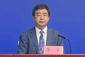 新学期义务教育阶段上学放学时间调整！小学8：20之前不能开展教学活动图片