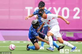 在黑暗里飞翔！中国盲人男足闯进残奥会四强，“小目标”是夺牌图片