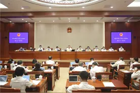 南京立法禁止电动自行车进乘客电梯，最高罚1000元图片