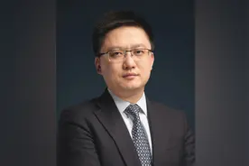 胡志斌任南医大校长，江苏多位厅官挂职一年后已相继履新，均为高学历“70后”图片