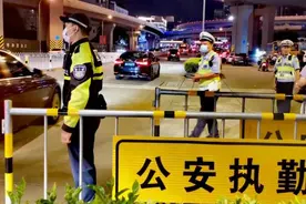 饮酒后驾驶电动自行车也算酒驾？海口警方一夜查处各类交通违法527起图片