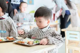 深圳立法明确幼儿园设托班招收两至三周岁幼儿，增加幼儿托管服务供给图片