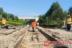 再也不用横穿铁路！广西集中推进57处铁路道口建立交桥图片