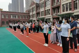 初秋相遇，温暖启航，历下区保利华庭幼儿园开展新学期准备工作图片