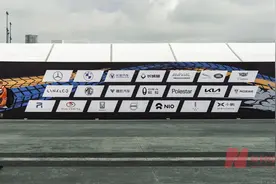 每经连麦｜专家解析成都车展：自主品牌冲高占C位，“缺芯”正加剧影响车市图片