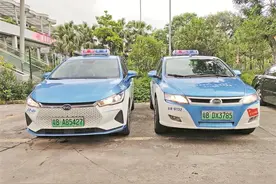 打造城市新名片 新型出租车亮相深圳街头图片