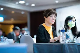 BNT明早要到了 郭台铭委托表姊张淑芬代为接机图片