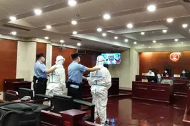 壹现场丨月薪8万招聘总裁助理 求职者却莫名深陷“美容贷”图片