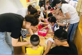 开学第一天，杭州这所幼儿园门口为啥没了孩子的哭啼声图片