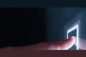 大基金连发减持计划，24只概念股应声下跌，万业企业称不影响转型决心图片