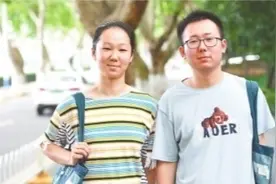 龙凤胎“巧录”同专业图片