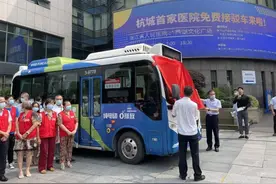 浙江省人民医院开通免费地铁接驳车，从这个地铁站到医院只需5分钟图片