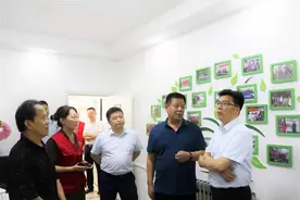 青岛市北区委常委、区纪委书记姜克源到洛阳路街道调研图片